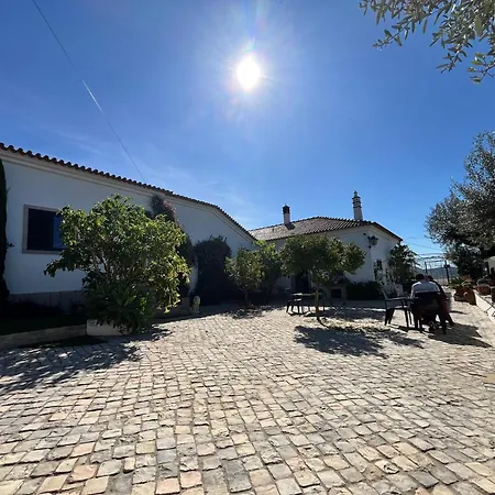 Casa Santo Antonio 게스트하우스 3*