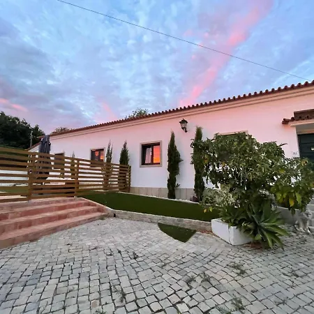 Casa Santo Antonio ساو برأس دي البورتيل